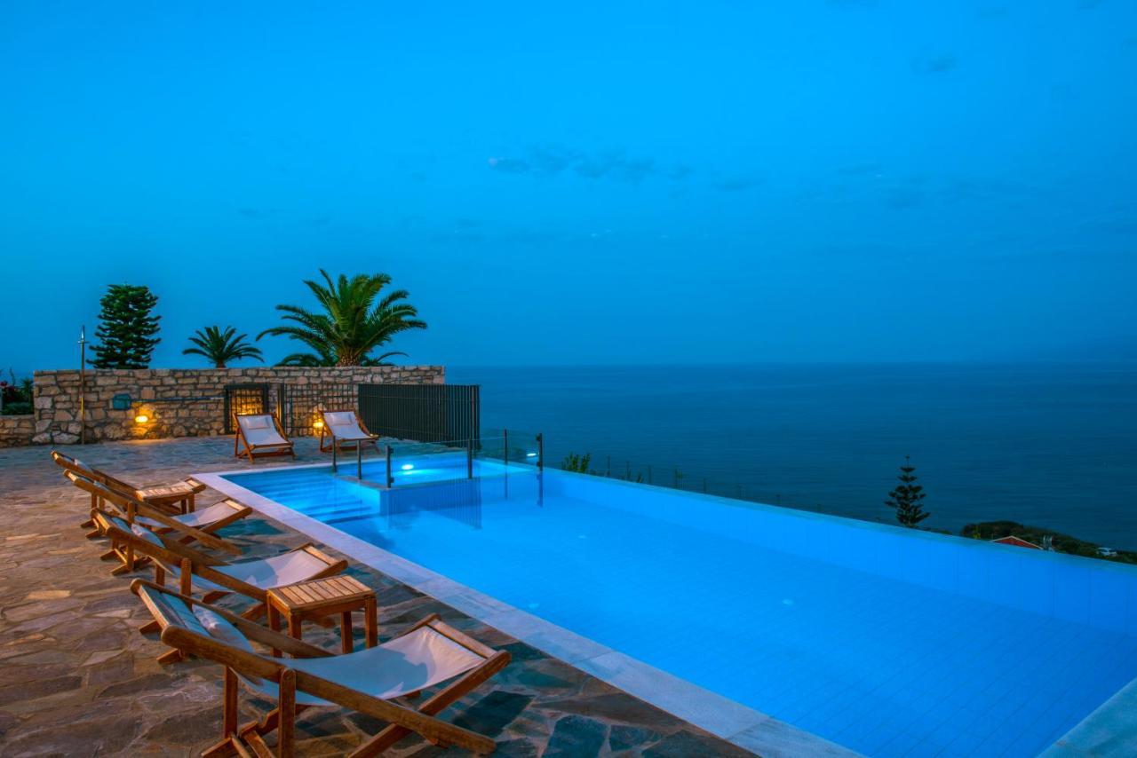 Almyra Seaside Houses 헐소니소스 외부 사진